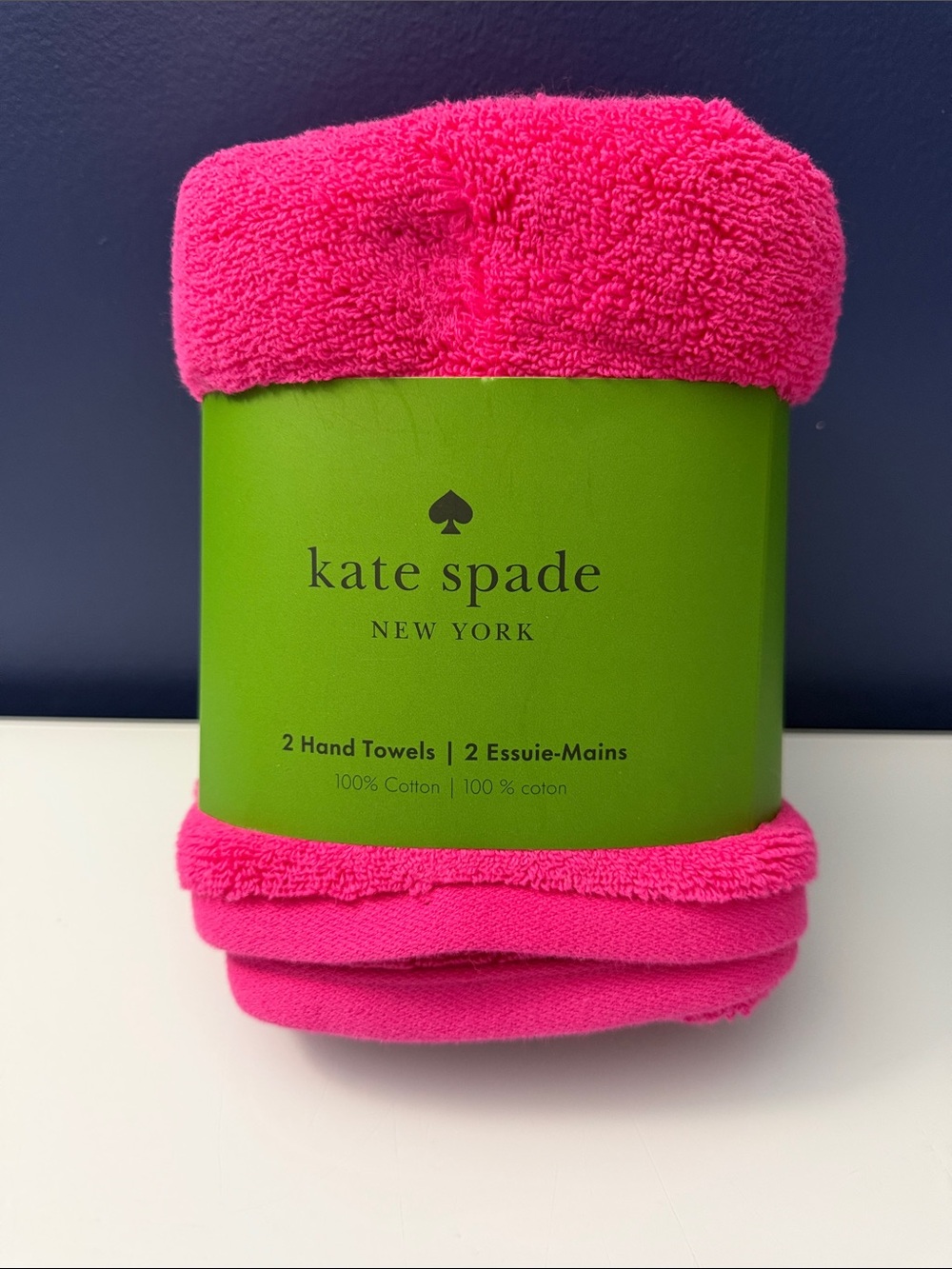 NWT Kate Spade Hot Pink Hand Towel Set